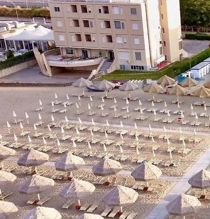Bilocale In Riva Al Mare Bis *