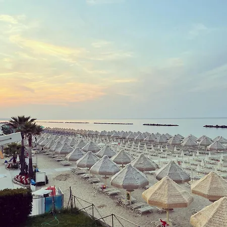 Apartment Bilocale In Riva Al Mare Bis *